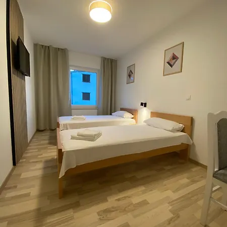 Apart-pansion Gostinjska kuća Promajna