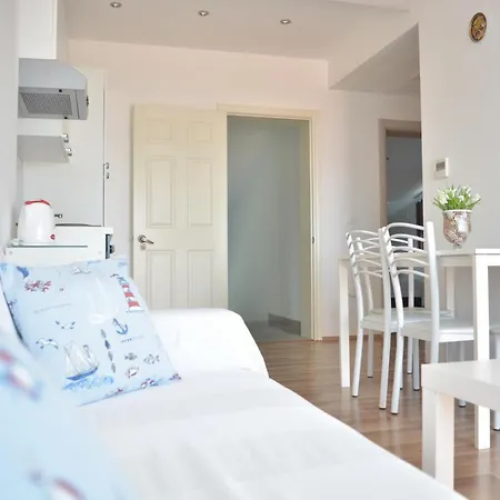 Gostinjska kuća Apart-pansion 3*