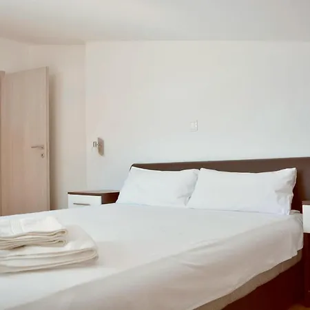 Apart-pansion Gostinjska kuća Promajna
